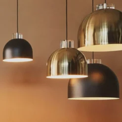 AYTM Hängeleuchte Luceo, rund, gold, Ø 28 cm