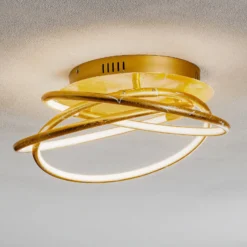 Barna - eine golden gestaltete LED-Deckenlampe