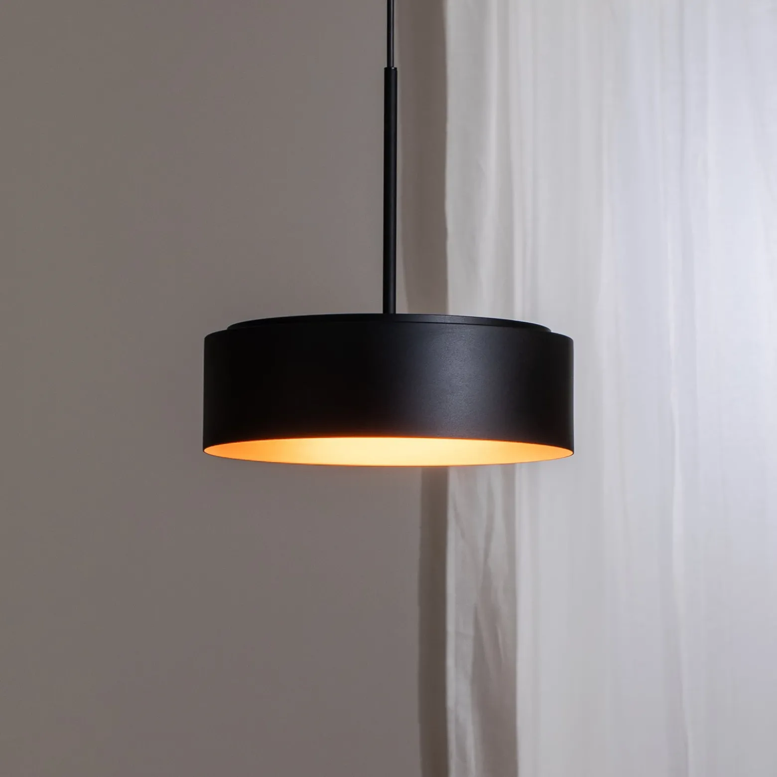 BEGA LED-Hängelampe Studio Line Ø 36 cm schwarz-kupfer DALI