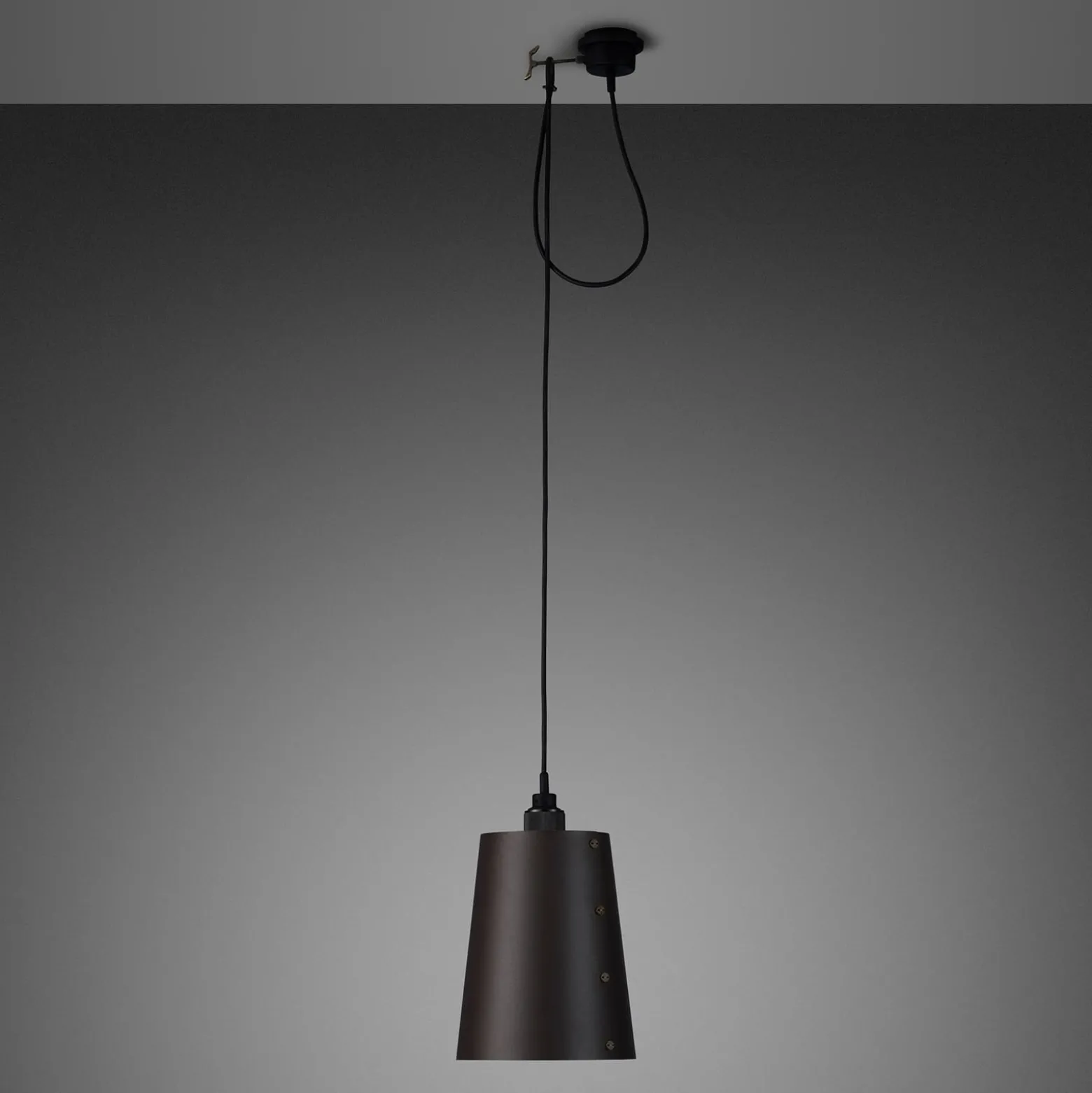 Buster + Punch Hooked 1.0 large grafit/bronze
