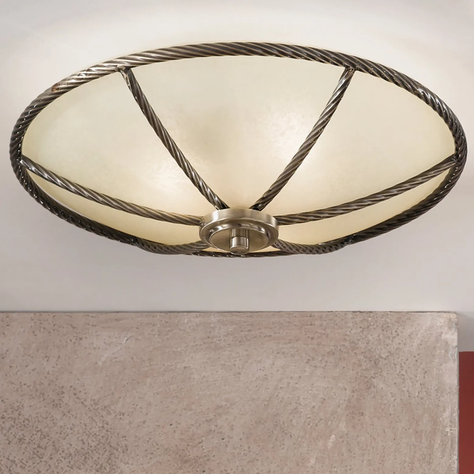 Cremefarbene Deckenleuchte Galina, 42 cm
