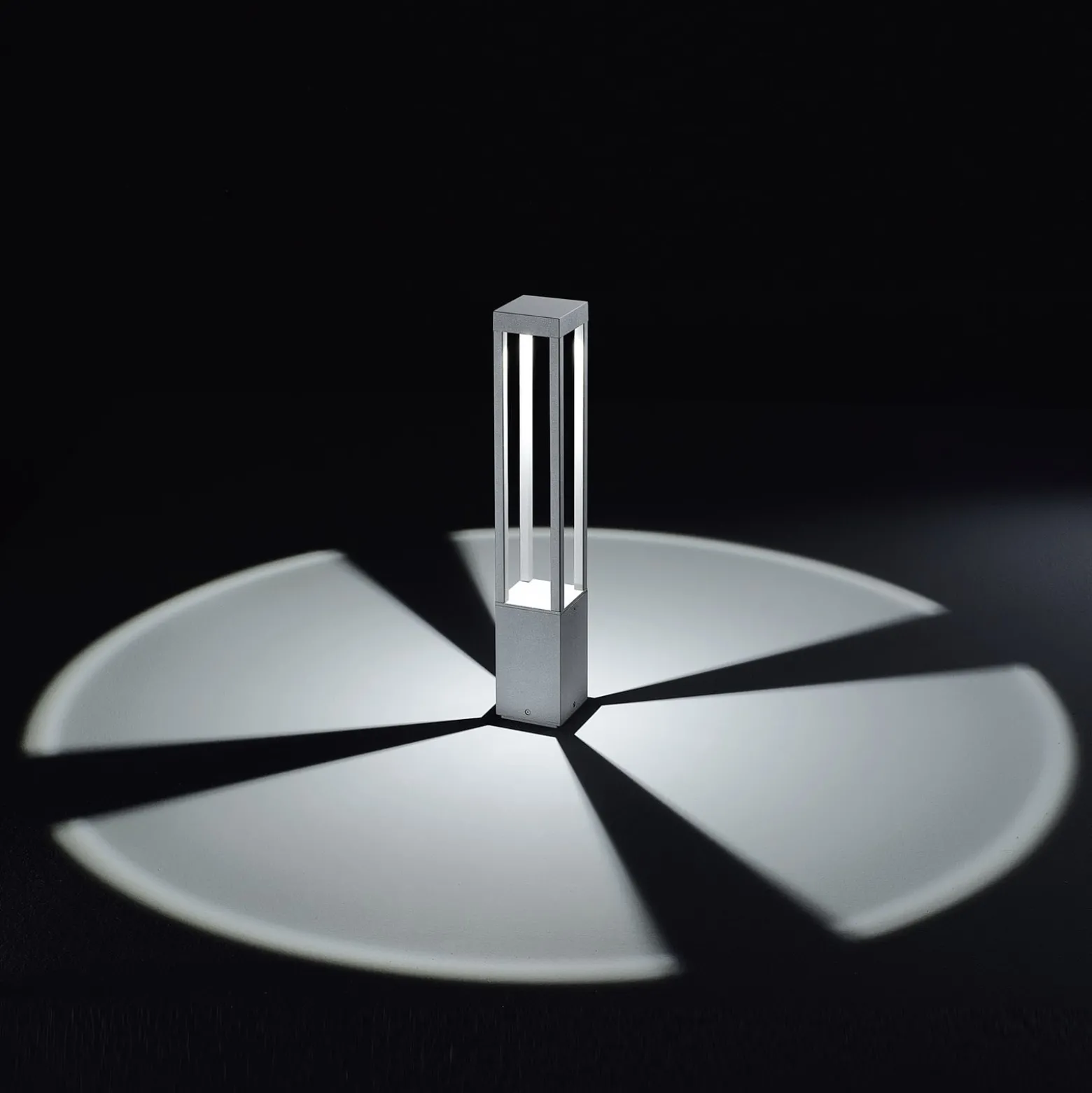 Egger York LED-Wegeleuchte grau, 65 cm