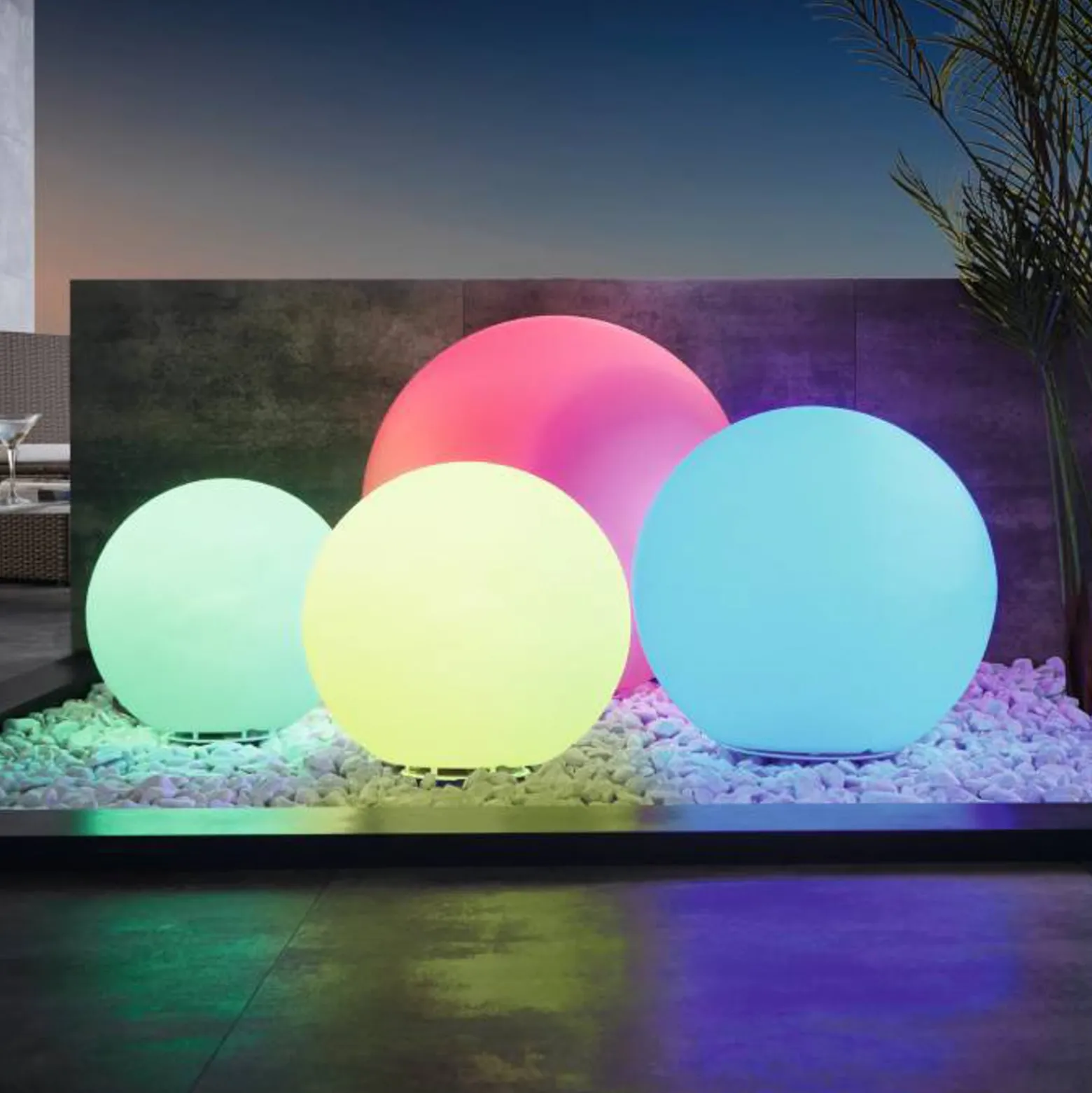 EGLO connect Monterolo-Z LED-Außendekolampe Ø50cm