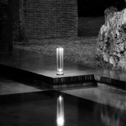FLOS In Vitro Bollard 2, 2.700 K, 60 cm dunkelgrün
