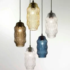 Hängeleuchte Origami aus Glas, blau