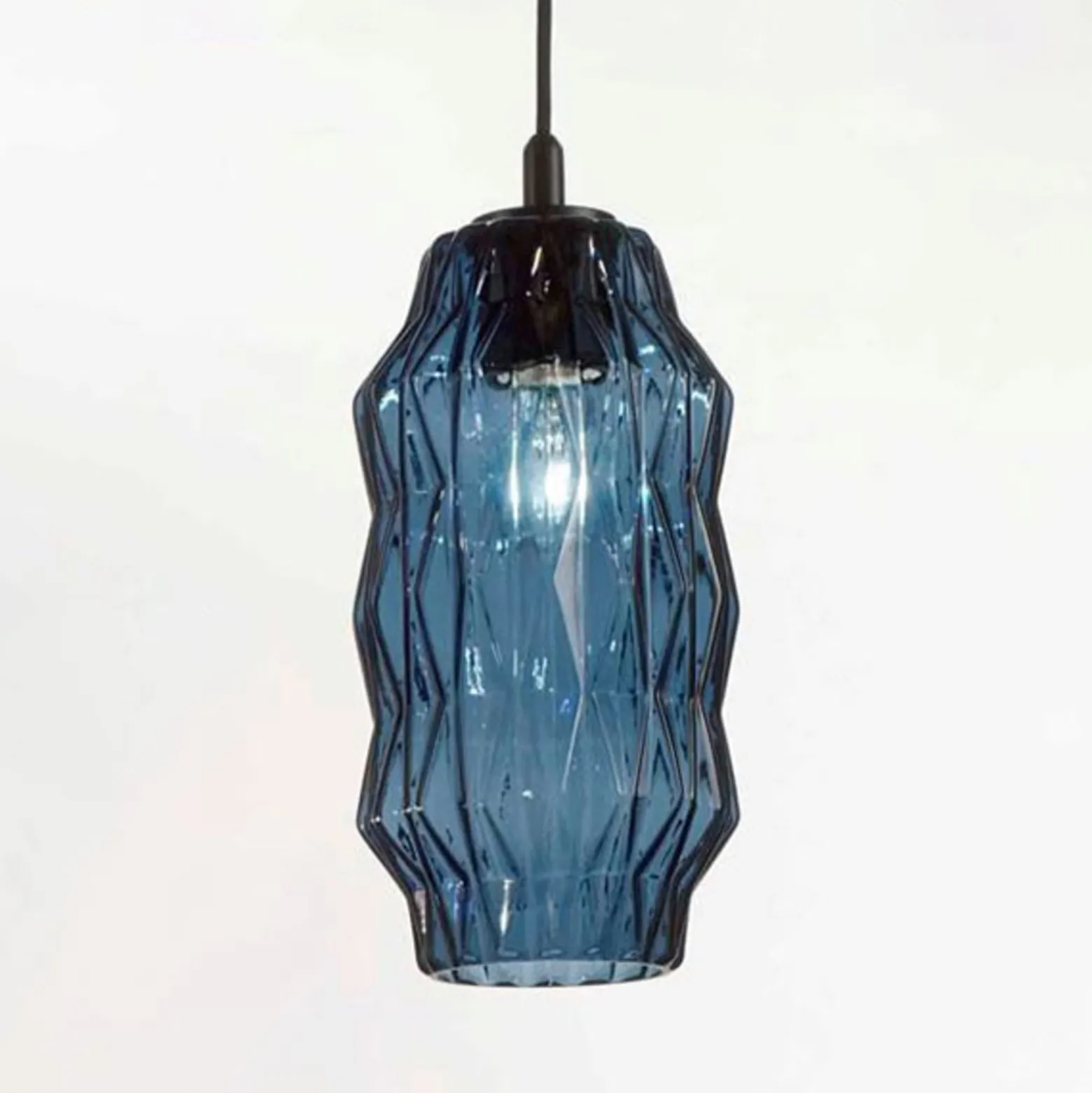 Hängeleuchte Origami aus Glas, blau