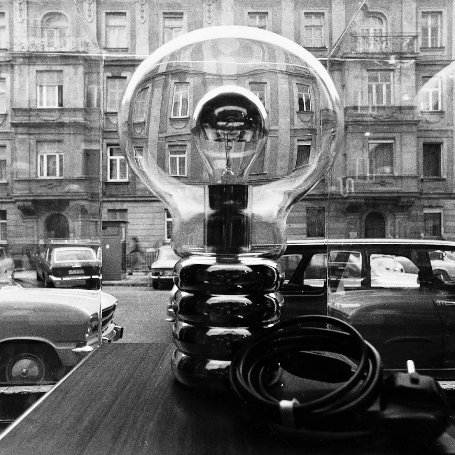 Ingo Maurer Bulb - Designer-Tischleuchte