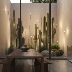 Karman LED-Erdspießlampe MINUIT, Höhe 105 cm, schwarz, IP65