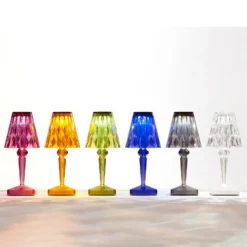 Kartell LED-Akku-Tischlampe Battery, 30 cm, rauchgrau, IP54