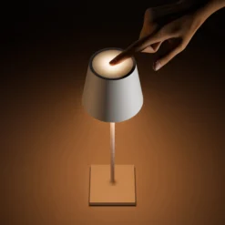 LED-Akkutischlampe Nuindie, USB-C, grau, IP54, dimmbar