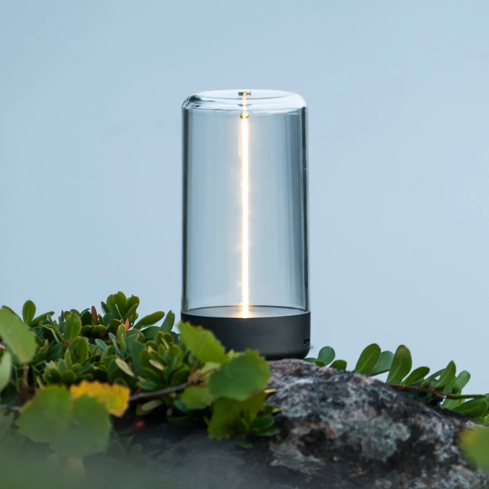 LED-Akku-Tischleuchte Edison, Höhe 15 cm, grau/klar, IP54