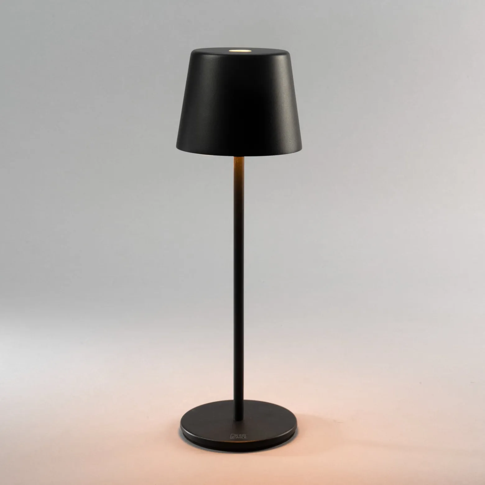 LED-Akku-Tischleuchte Vence, Höhe 32 cm, schwarz, IP54, USB