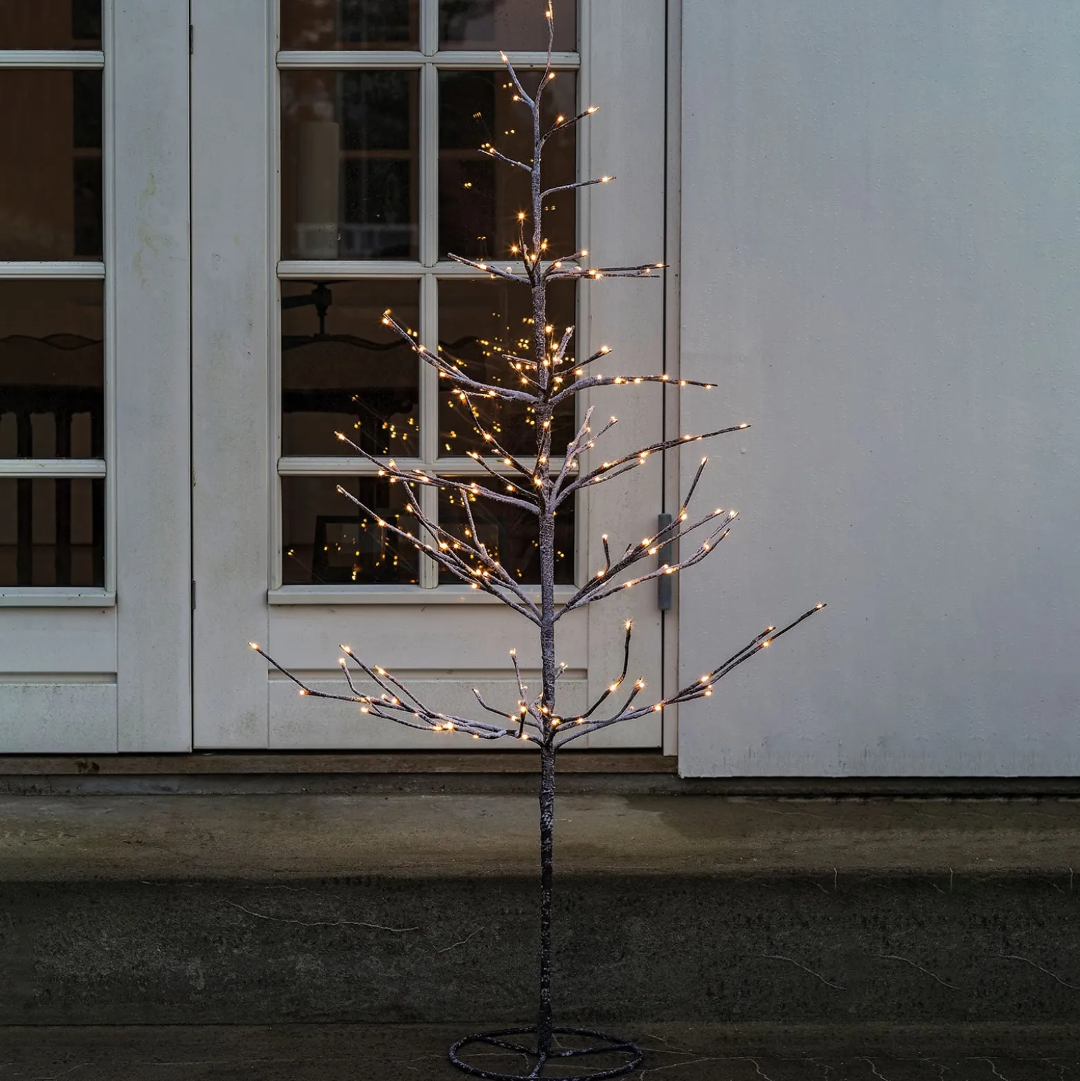 LED-Baum Alex im verschneiten Look, Höhe 120 cm