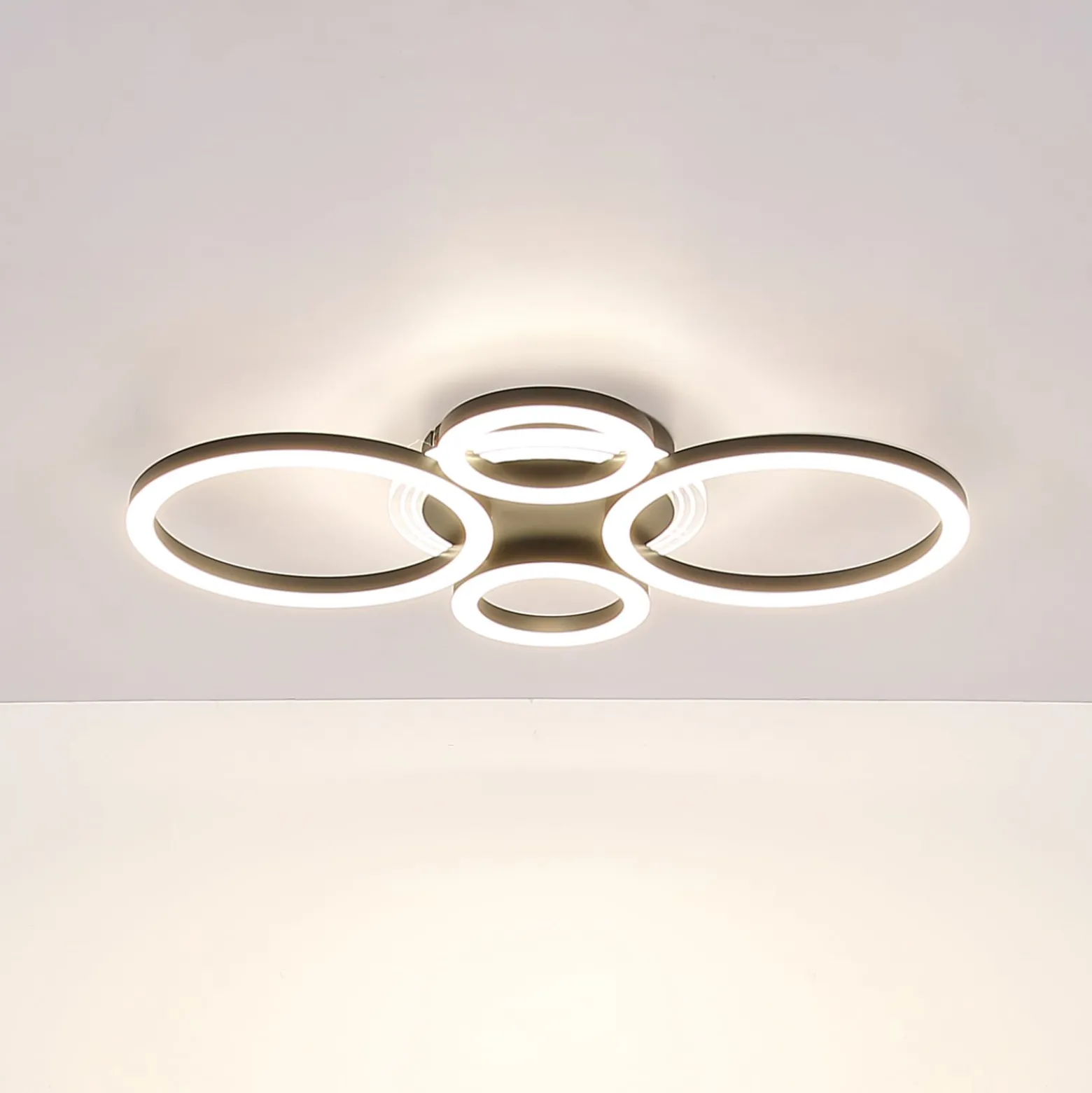 LED-Deckenleuchte Loretta, schwarz, Metall, 53 cm, CCT