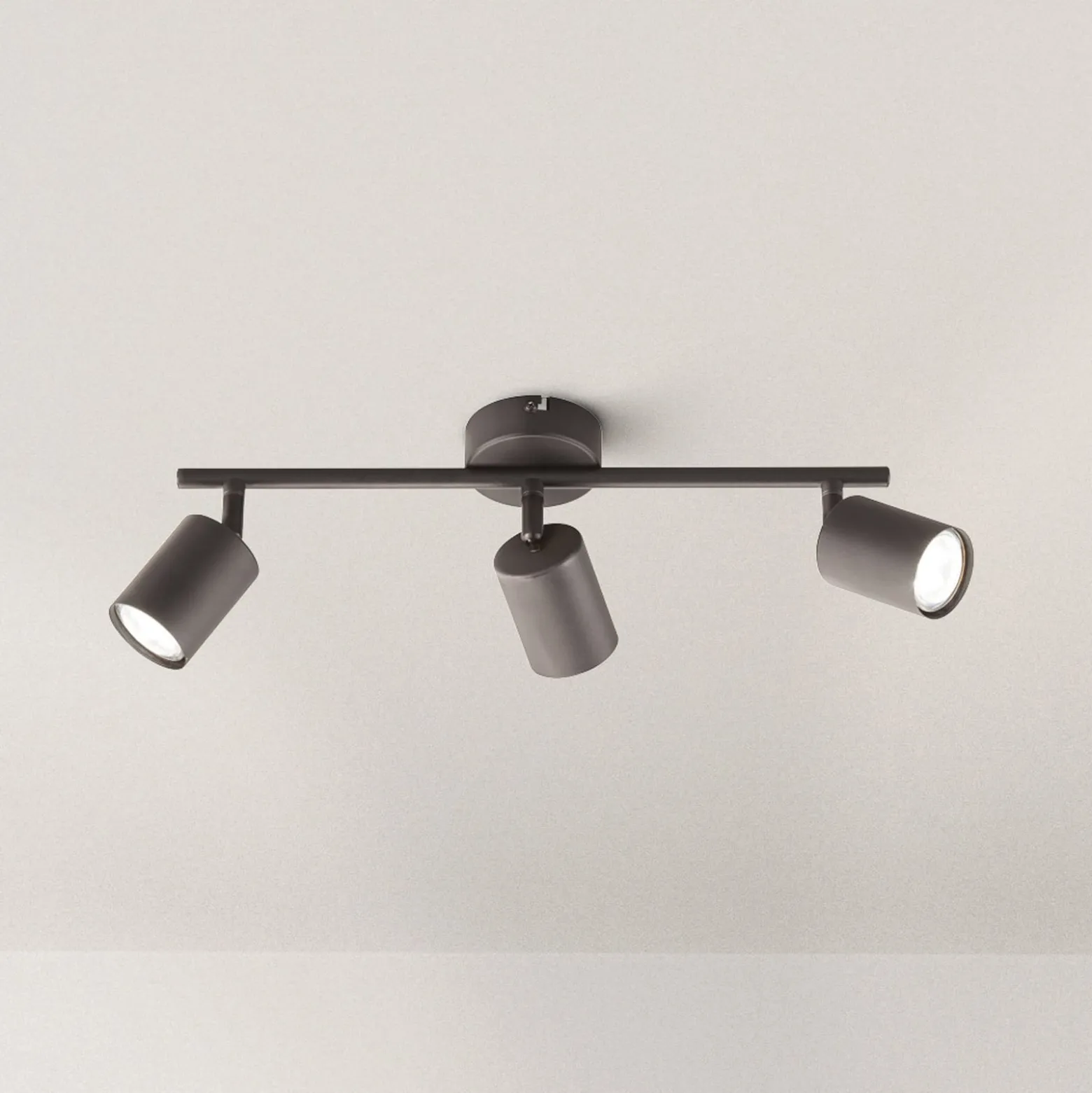 LED-Deckenstrahler Vano schwarz, dreiflammig lang