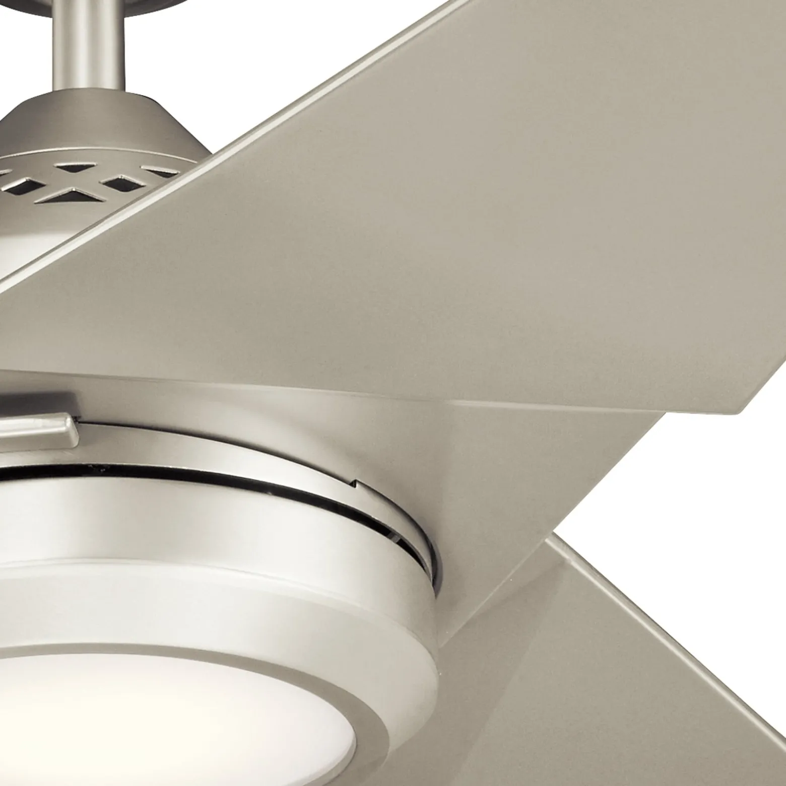 LED-Deckenventilator Jade, silber, leise, Ø 152 cm, 60 W