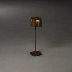 LED-Dekoleuchte Nice, USB-Ladeanschluss, rost