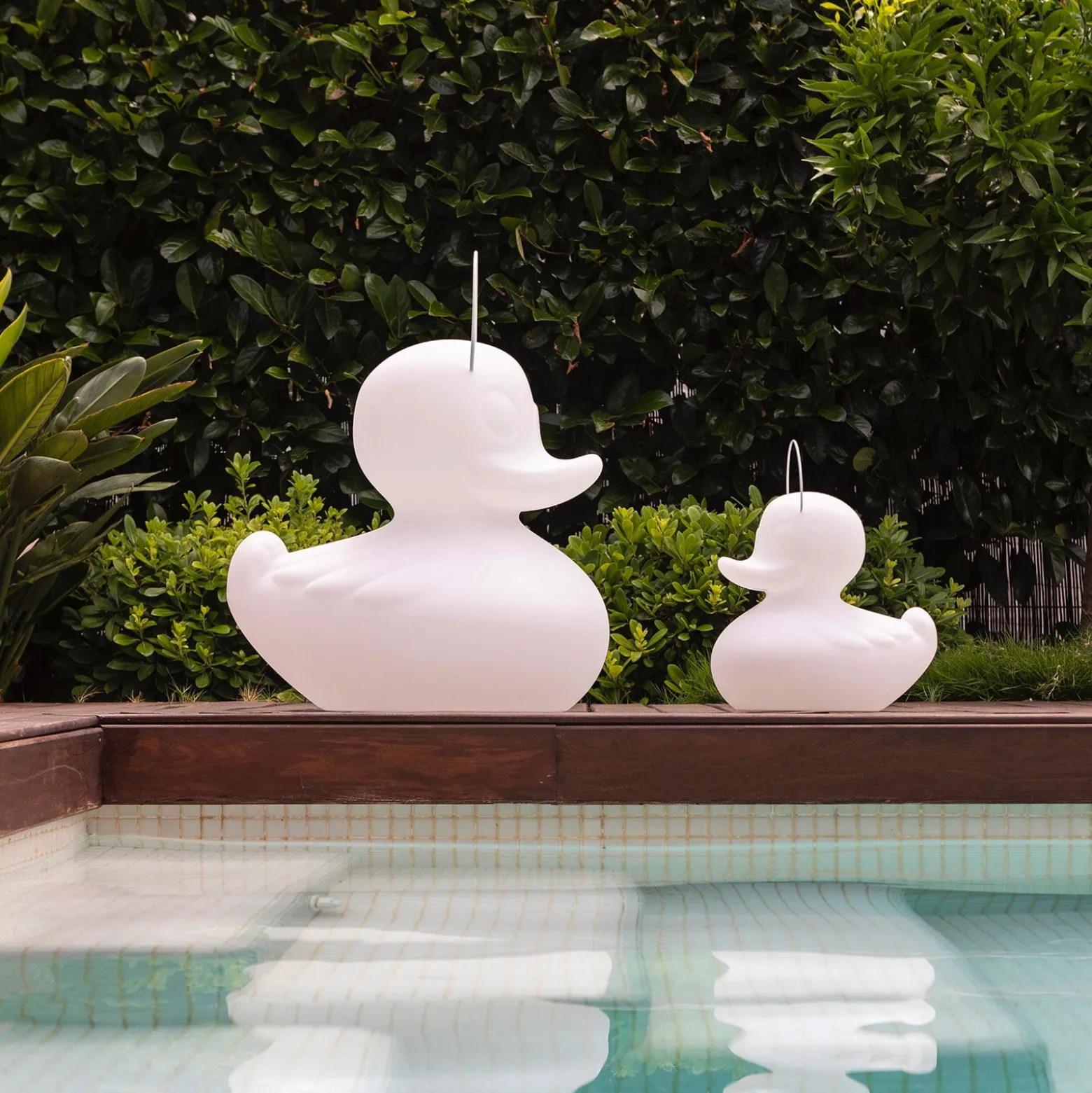 LED-Designleuchte DUCK-DUCK S für außen in Weiß