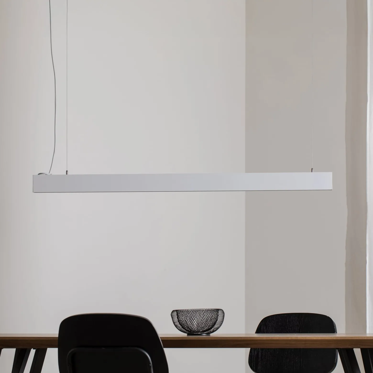 LED-Hängeleuchte Luxe, weiß, Länge 112,5 cm, Metall, 4.000 K