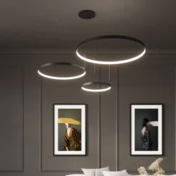 LED-Hängeleuchte Rio 110 waagerecht 4.000K schwarz