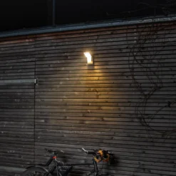 LEDVANCE Endura Pro Spot Sensor LED-Spot 16W weiß
