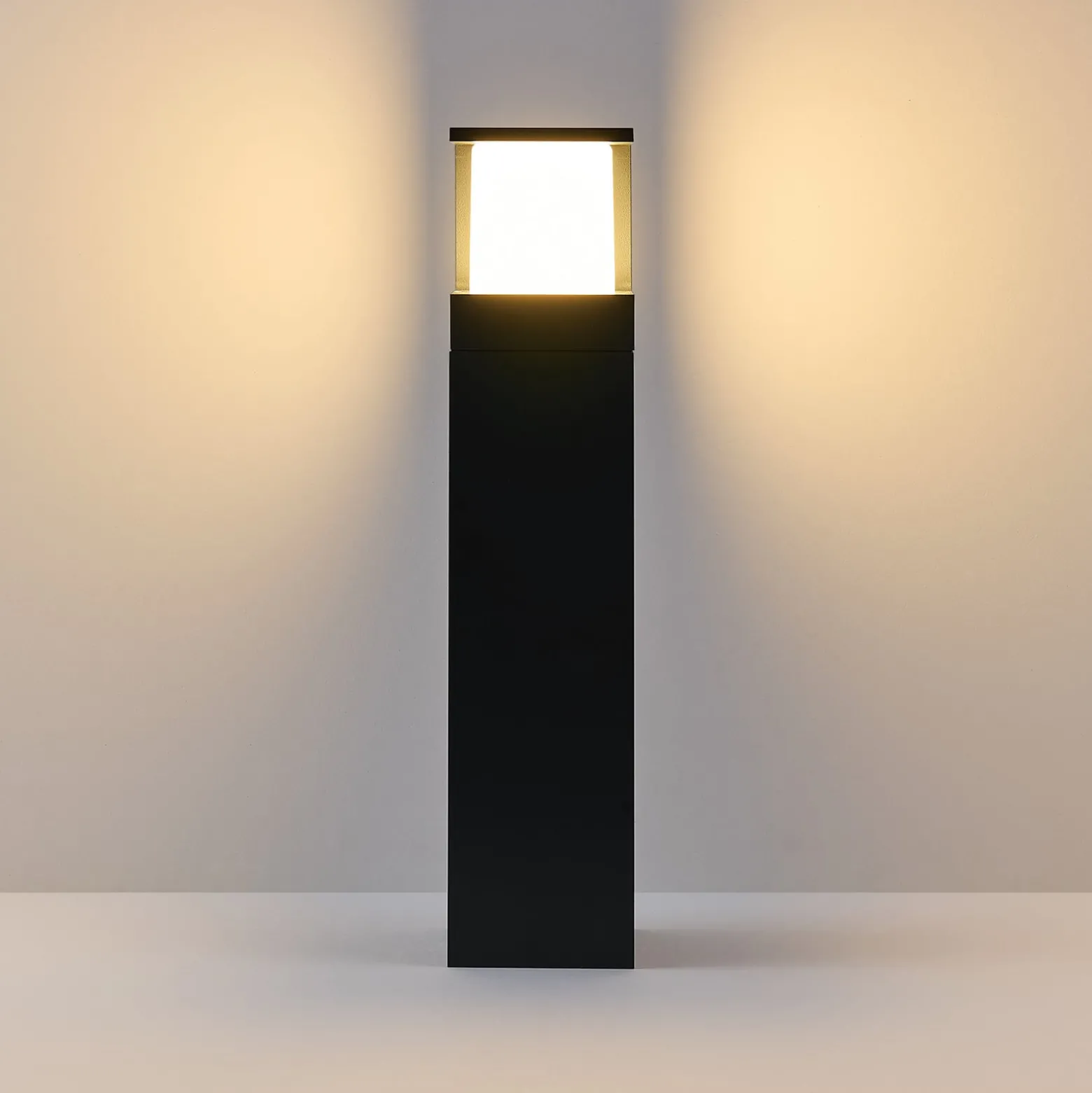 LED-Wegelampe FYNN-Y, Höhe 45 cm, anthrazit, CCT IP65 on/off