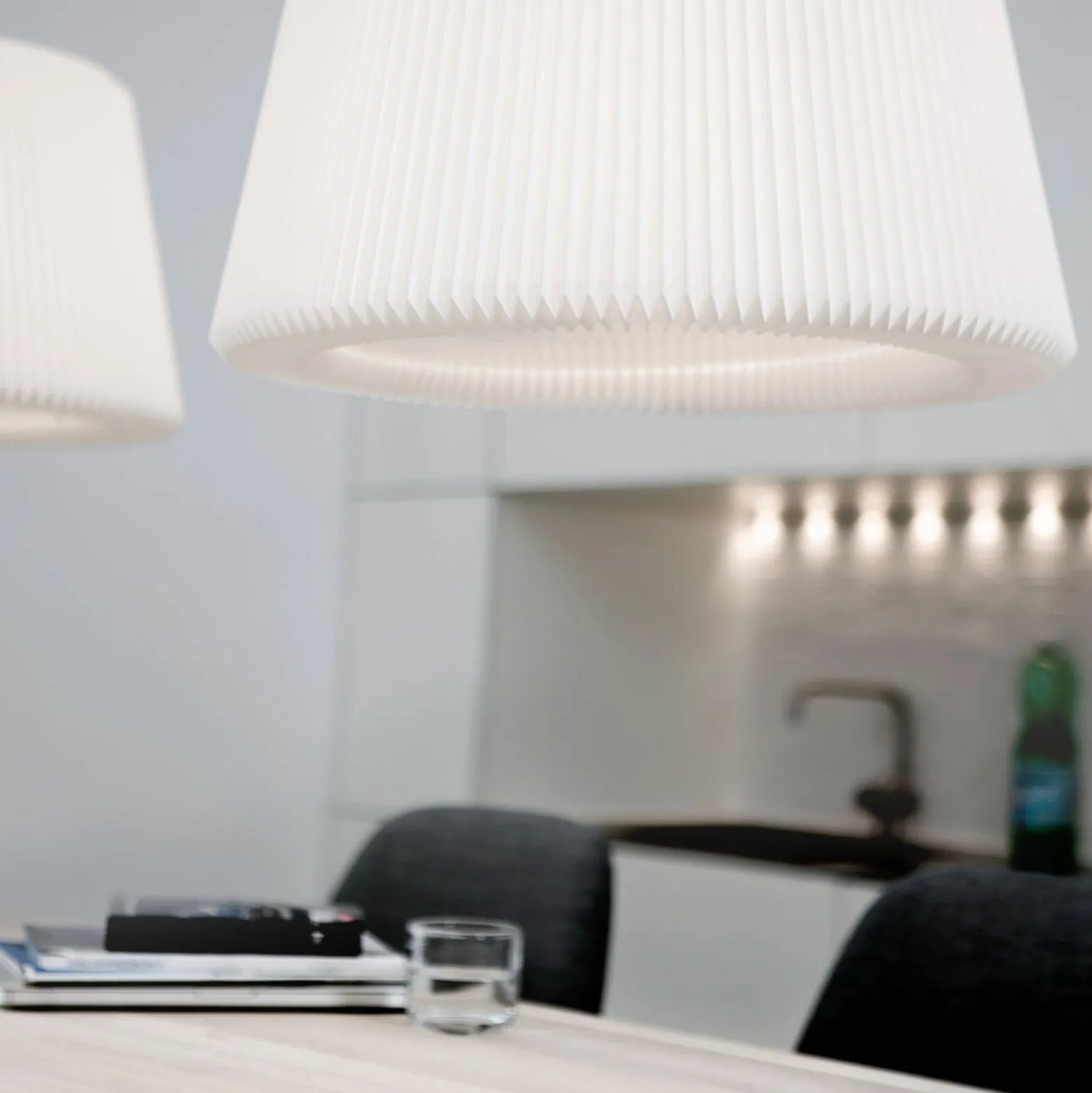 LE KLINT Snowdrop XL - Pendellampe aus Kunststoff