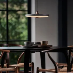 LE KLINT Soleil LED-Hängelampe hellgrau Ø35cm
