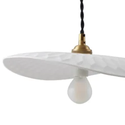 Lindby Hängeleuchte Annira, Ø 29 cm, Keramik, weiß/messing