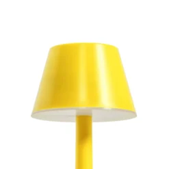 Lindby LED-Akkuleuchte Gaja, gelb, USB, IP44, RGBW, dimmbar