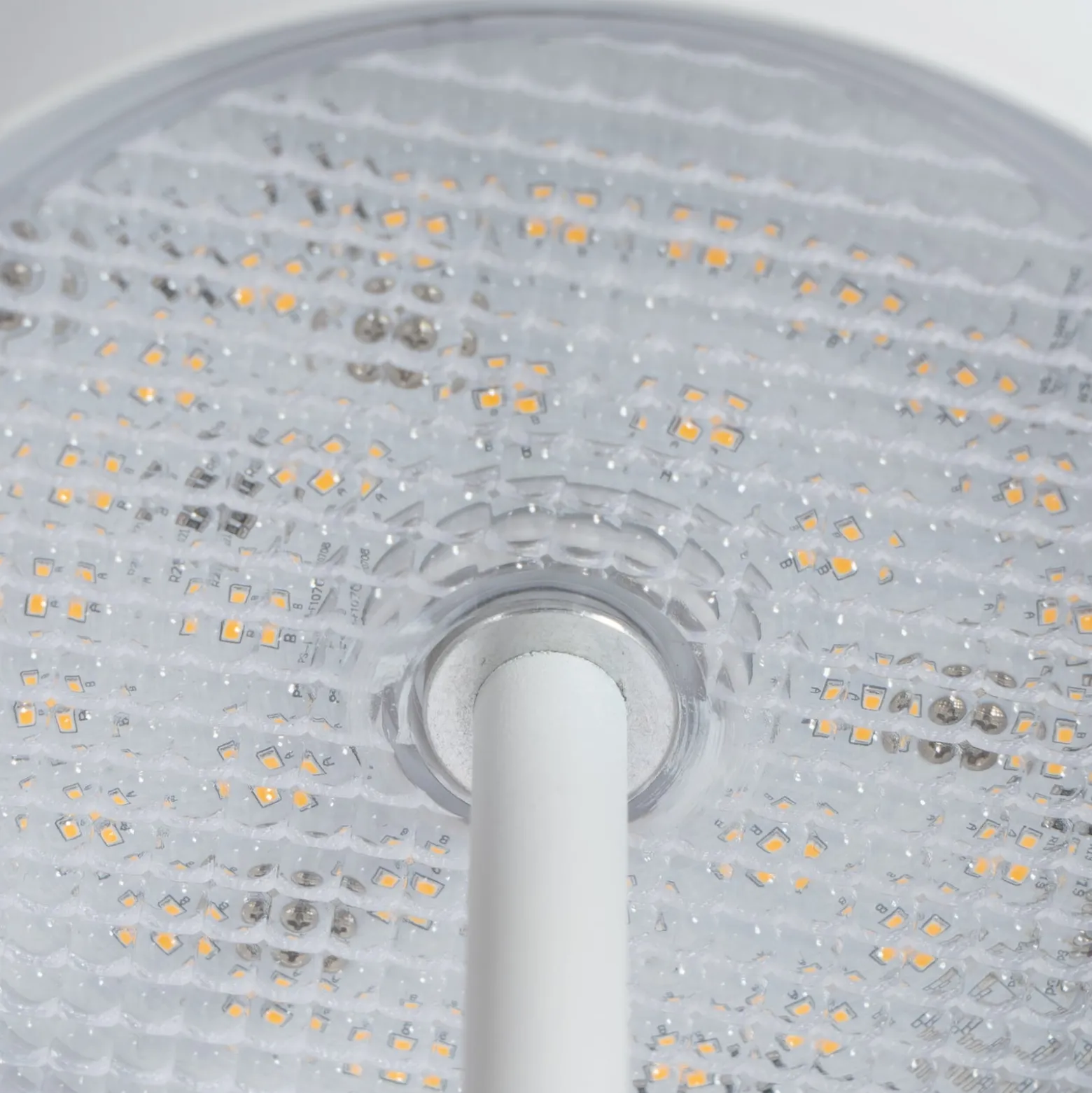Lindby LED-Akkutischleuchte Janea CUBE, weiß, Metall