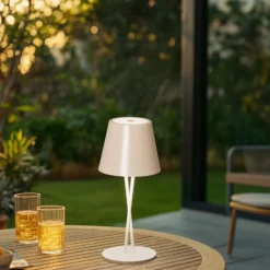 Lindby LED-Akkutischleuchte Janea, CROSS, beige, Metall