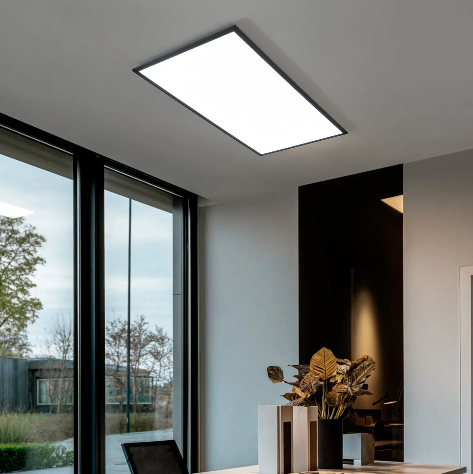 Lindby LED-Panel Nelios, 120 x 60 cm, CCT, schwarz, Metall