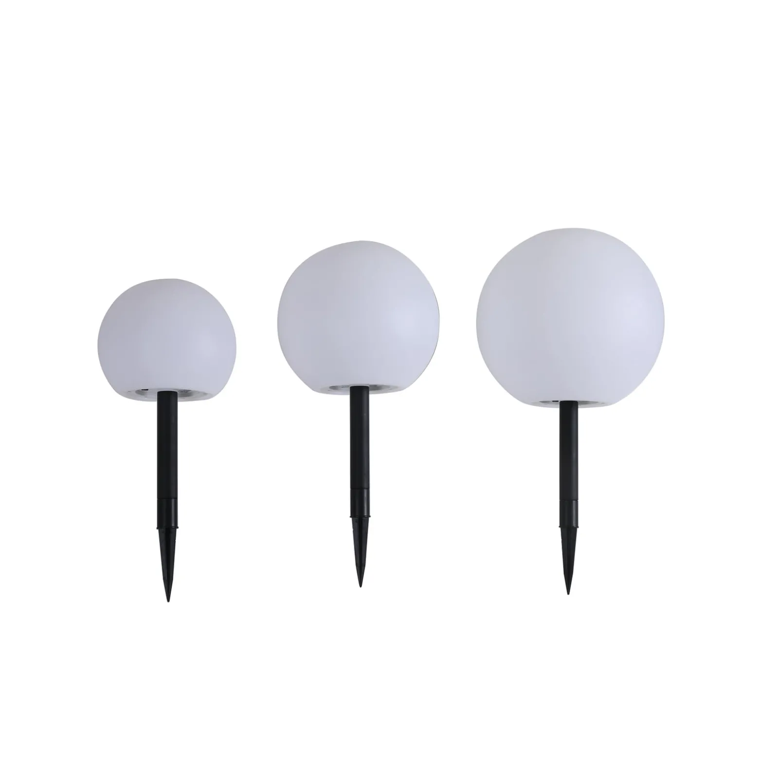 Lindby LED-Solarlampen Lago, 3er-Set, Kugeln, Erdspieß, weiß