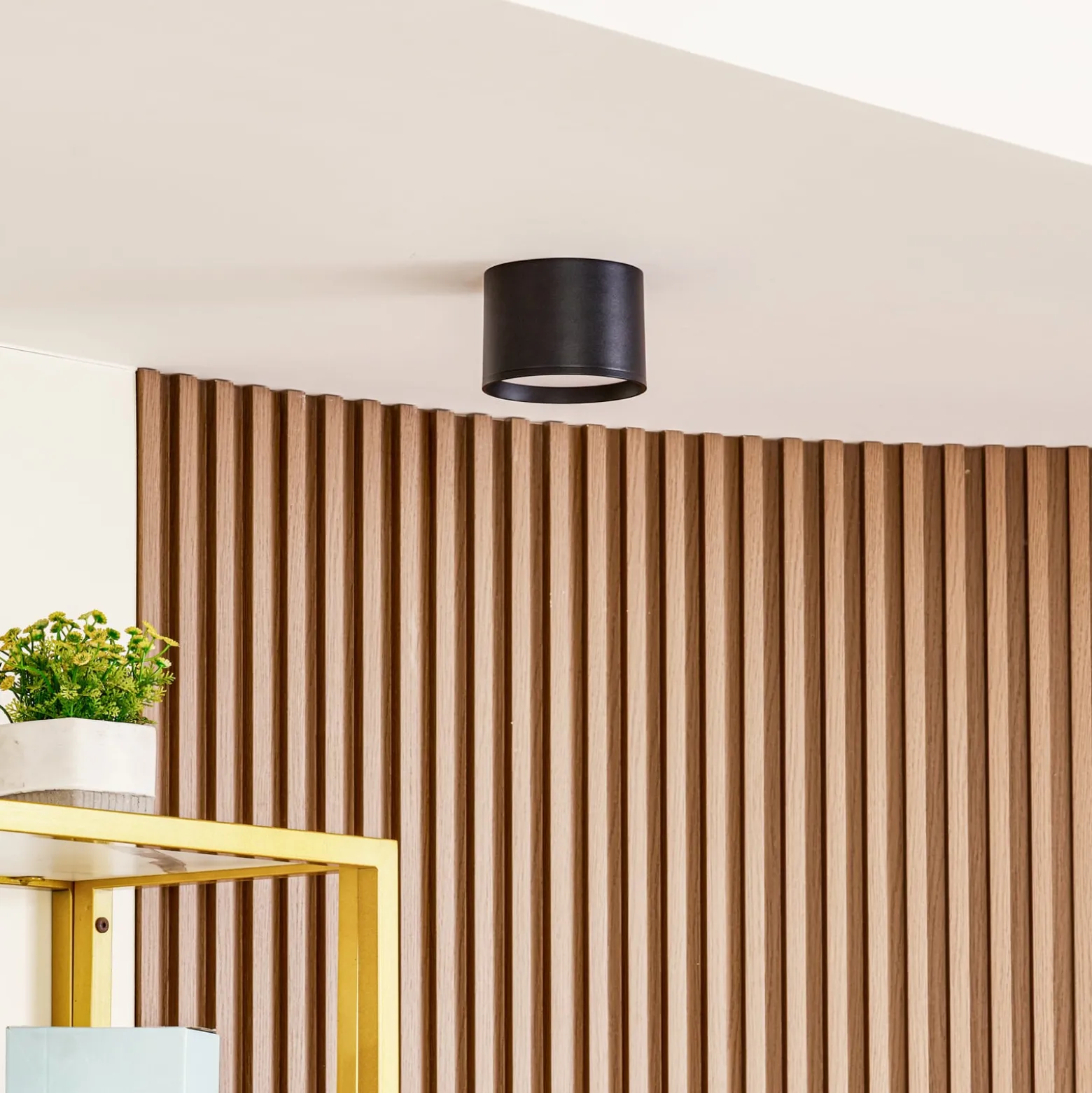 Lindby LED-Strahler Nivoria, Ø 12 cm, 15 W, schwarz, Metall