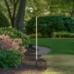 Lindby LED-Wegeleuchte Neano, 120 cm, schwarz, Metall, IP65