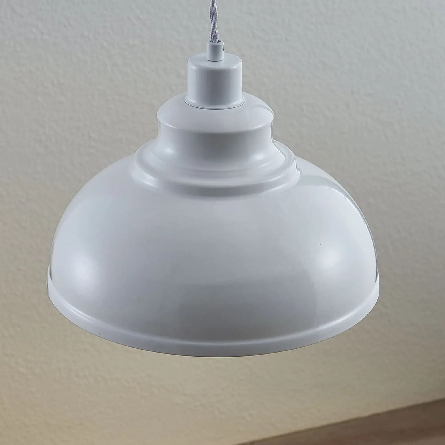Lindby Pendelleuchte Albertine, weiß, Metall, Ø 29 cm, E27