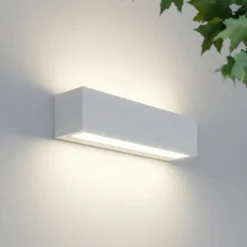 Lucande LED-Außenwandlampe Lengo, 25cm, weiß, up/down, 3000K
