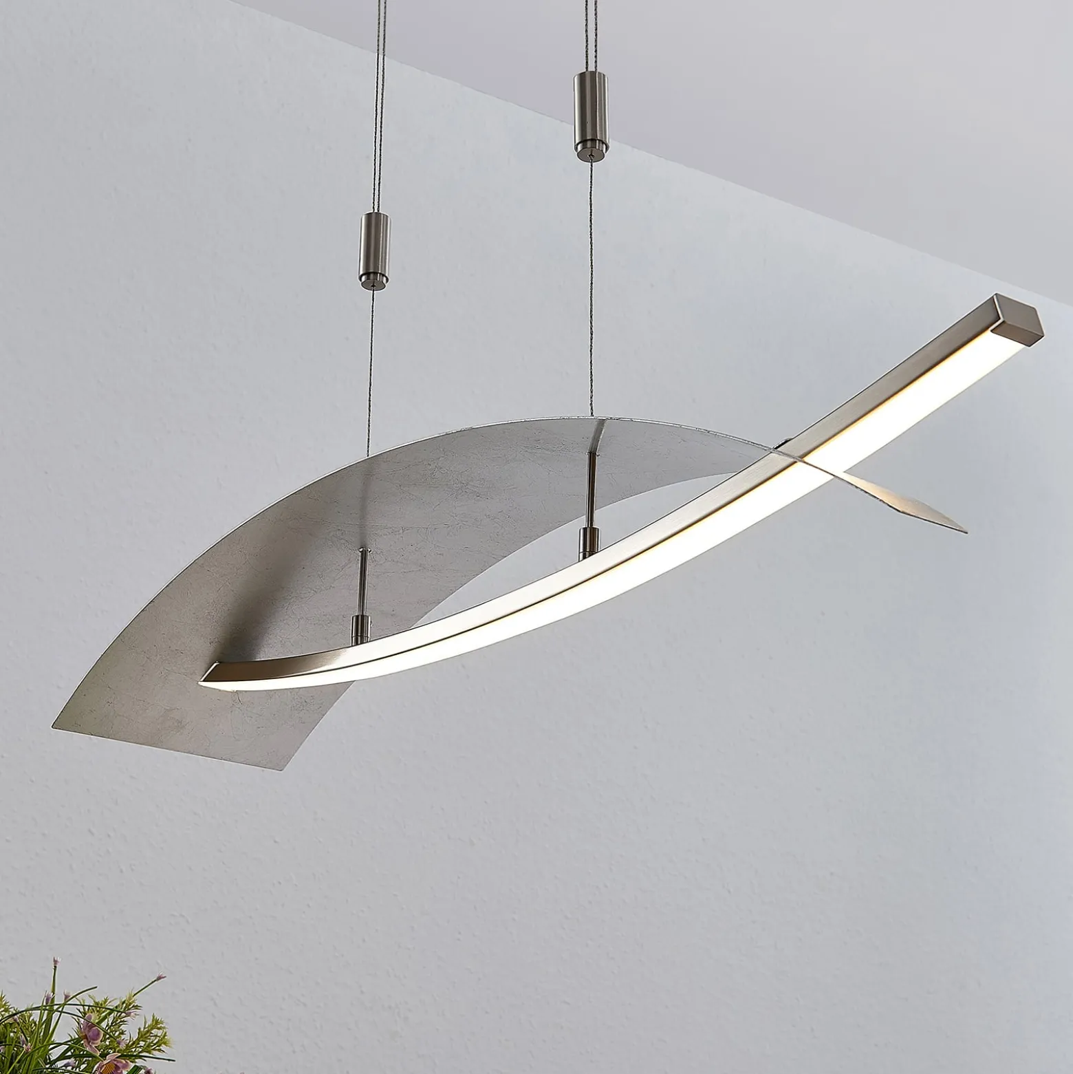 Lucande LED-Hängeleuchte Marija, 91 cm, silber, dimmbar
