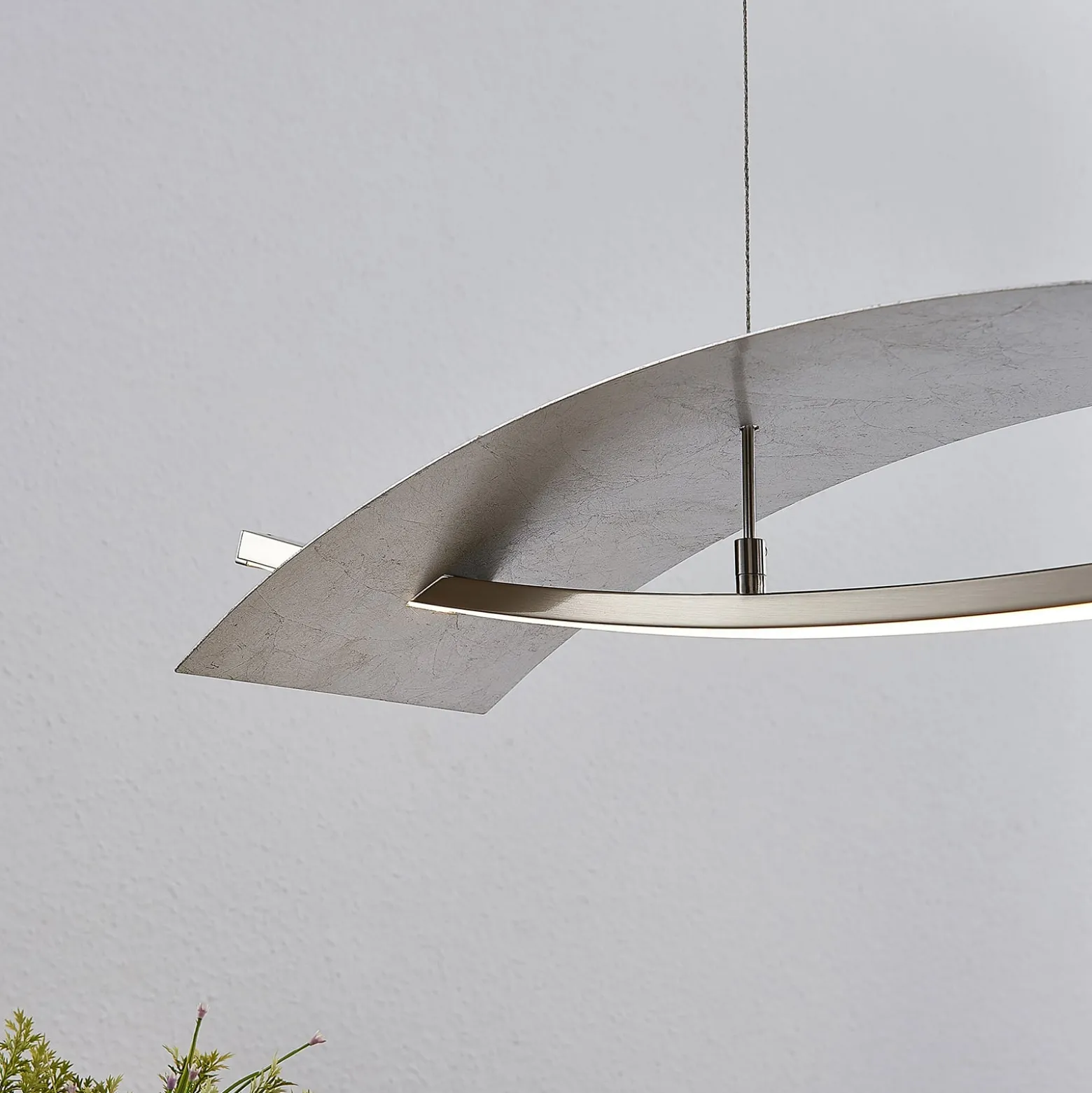 Lucande LED-Hängeleuchte Marija, 91 cm, silber, dimmbar