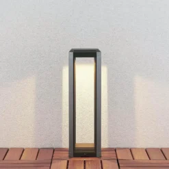 Lucande LED-Sockellampe Fery, anthrazit, Metall, 50cm, IP65