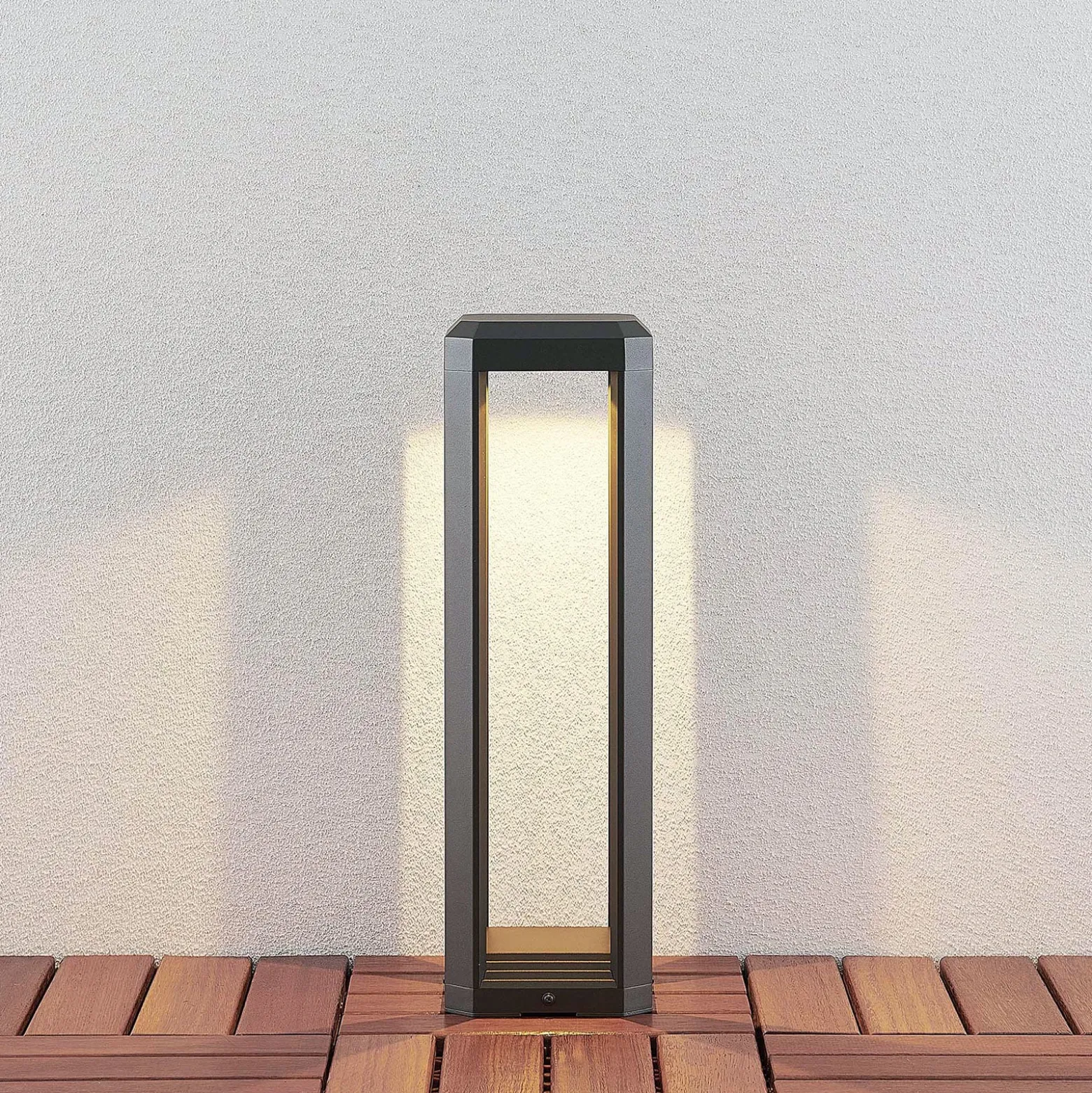 Lucande LED-Sockellampe Fery, anthrazit, Metall, 50cm, IP65