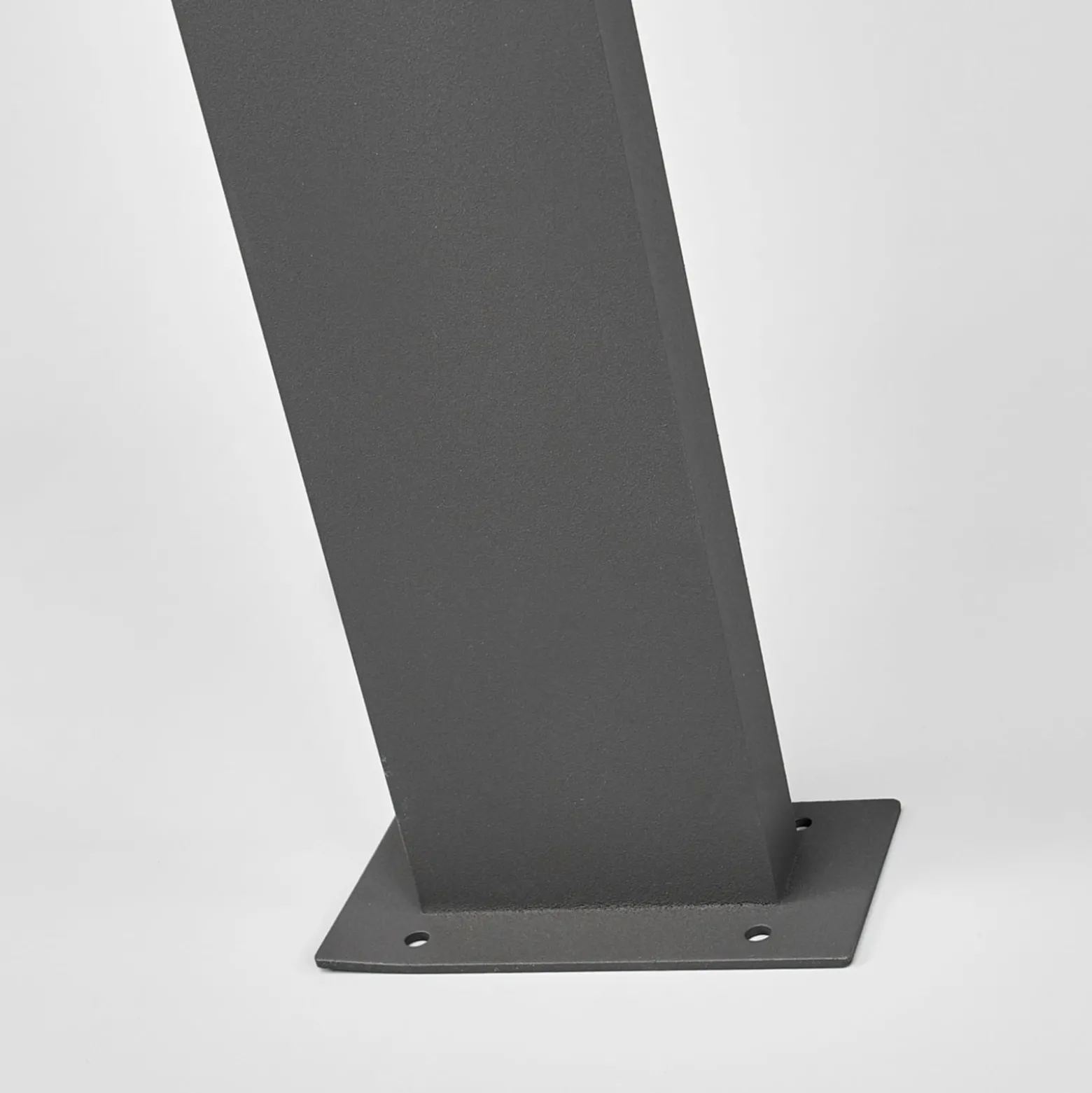 Lucande LED-Wegelampe Timm, 100 cm, anthrazit, Metall, IP54