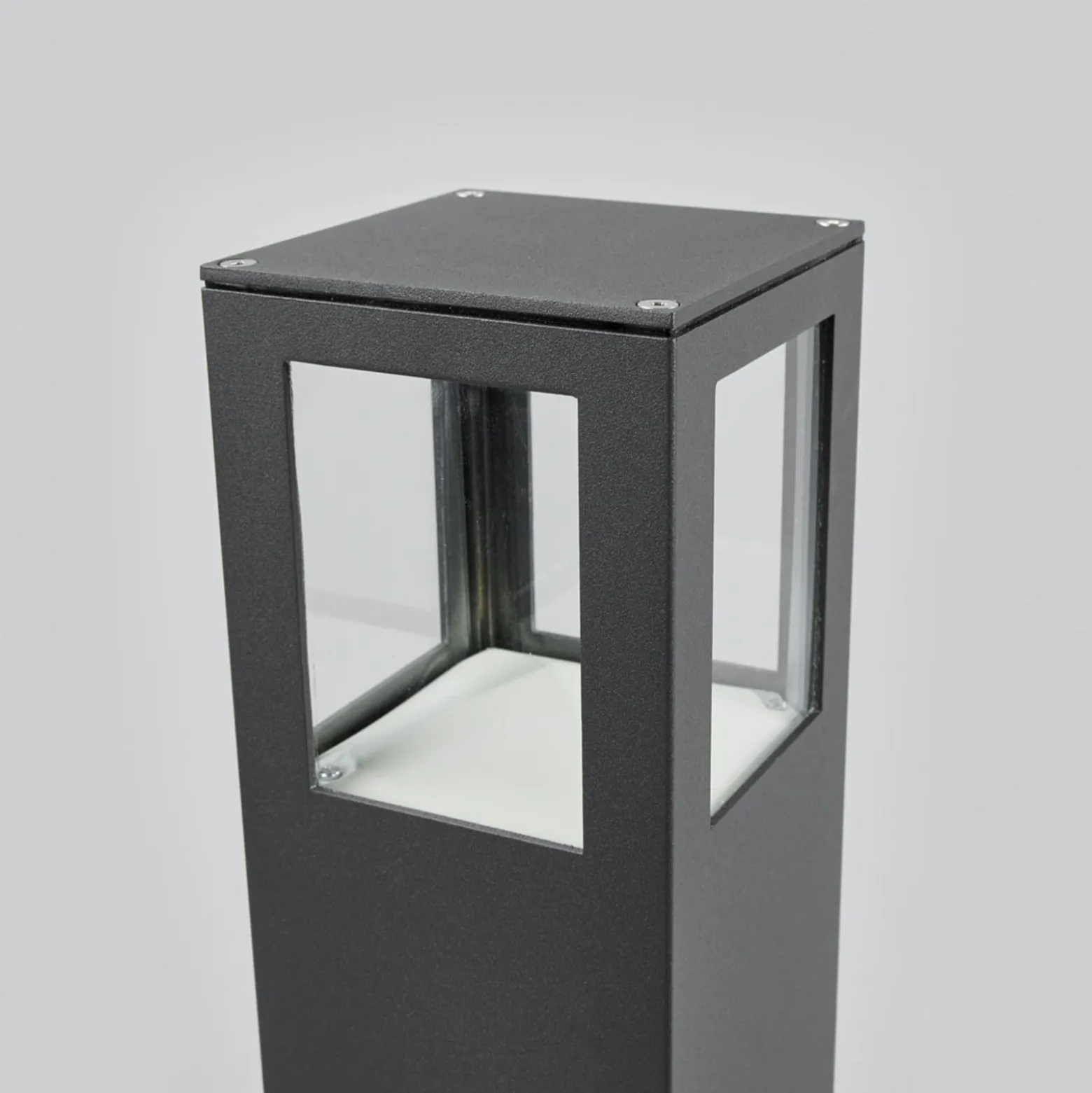 Lucande LED-Wegeleuchte Nicola, 65 cm, anthrazit, P54