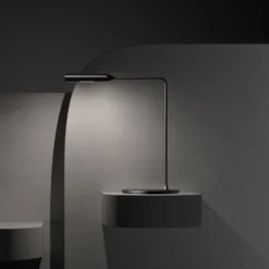 Lumina Flo Bedside LED-Tischlampe 3.000K schwarz