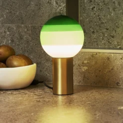 MARSET Tischlampe Dipping Light M, grün/messing