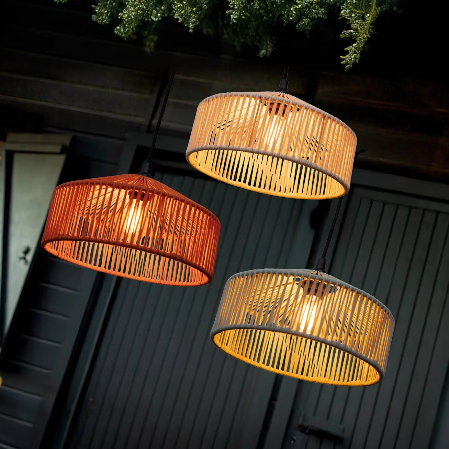 Newgarden Pendellampe Calabardina, braun, Seil, Ø30cm, IP44
