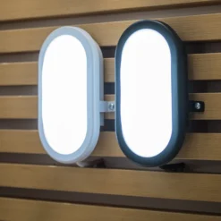 OSRAM LED-Außenwandlampe BULKHEAD schwarz 6W Kunststoff IP54