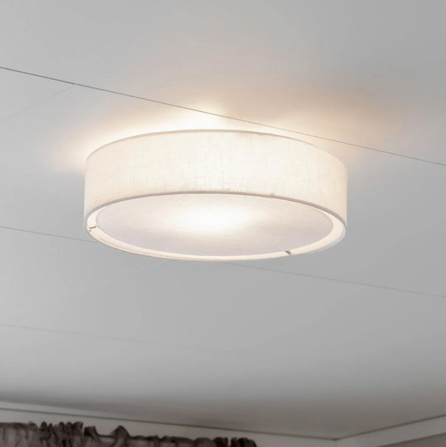 PR Home Deckenleuchte Sam, weiß, Ø 45 cm, Leinentextil