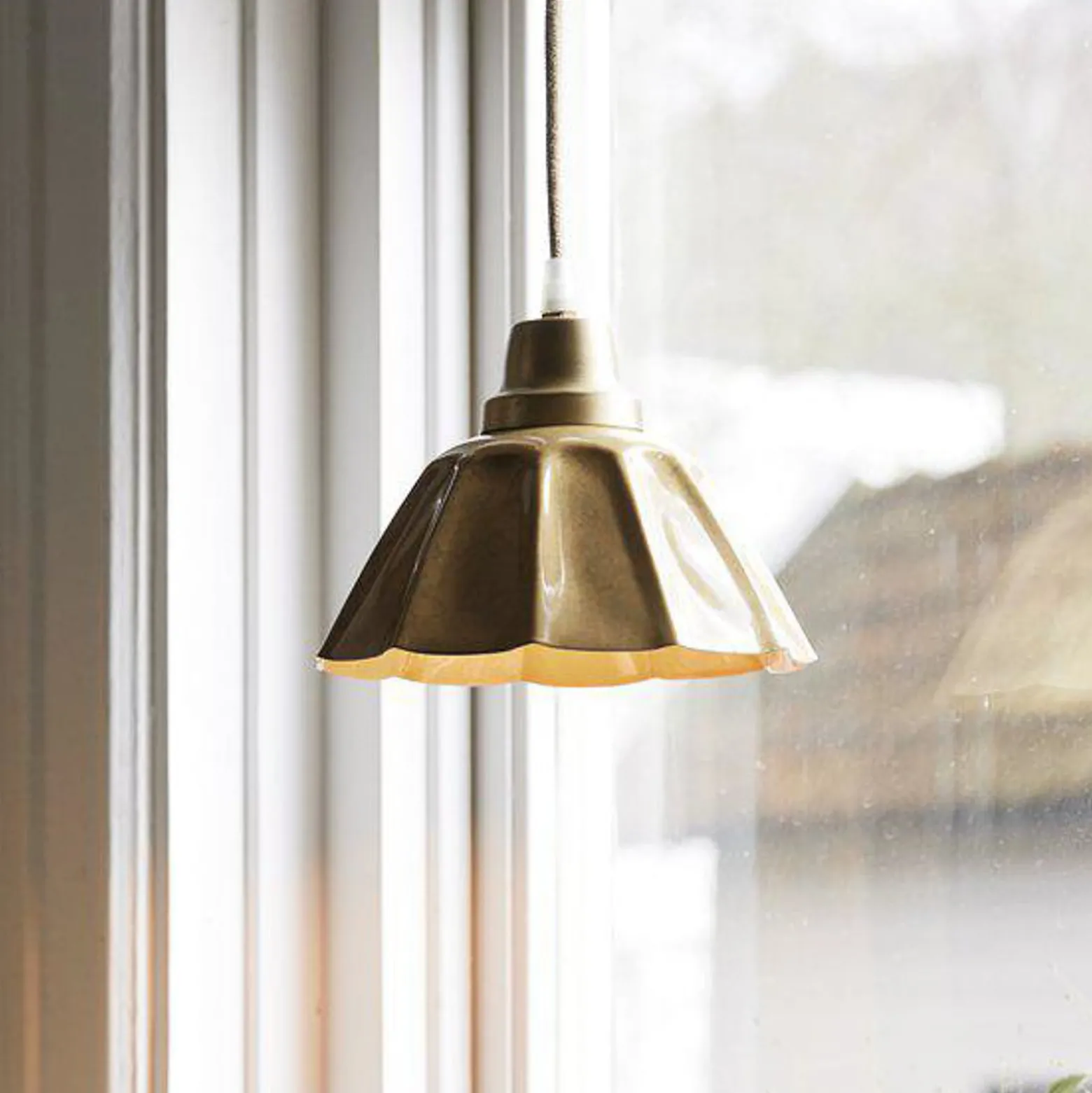 PR Home Hängeleuchte Ester, gelb, Ø 17 cm, Eisen, Stecker